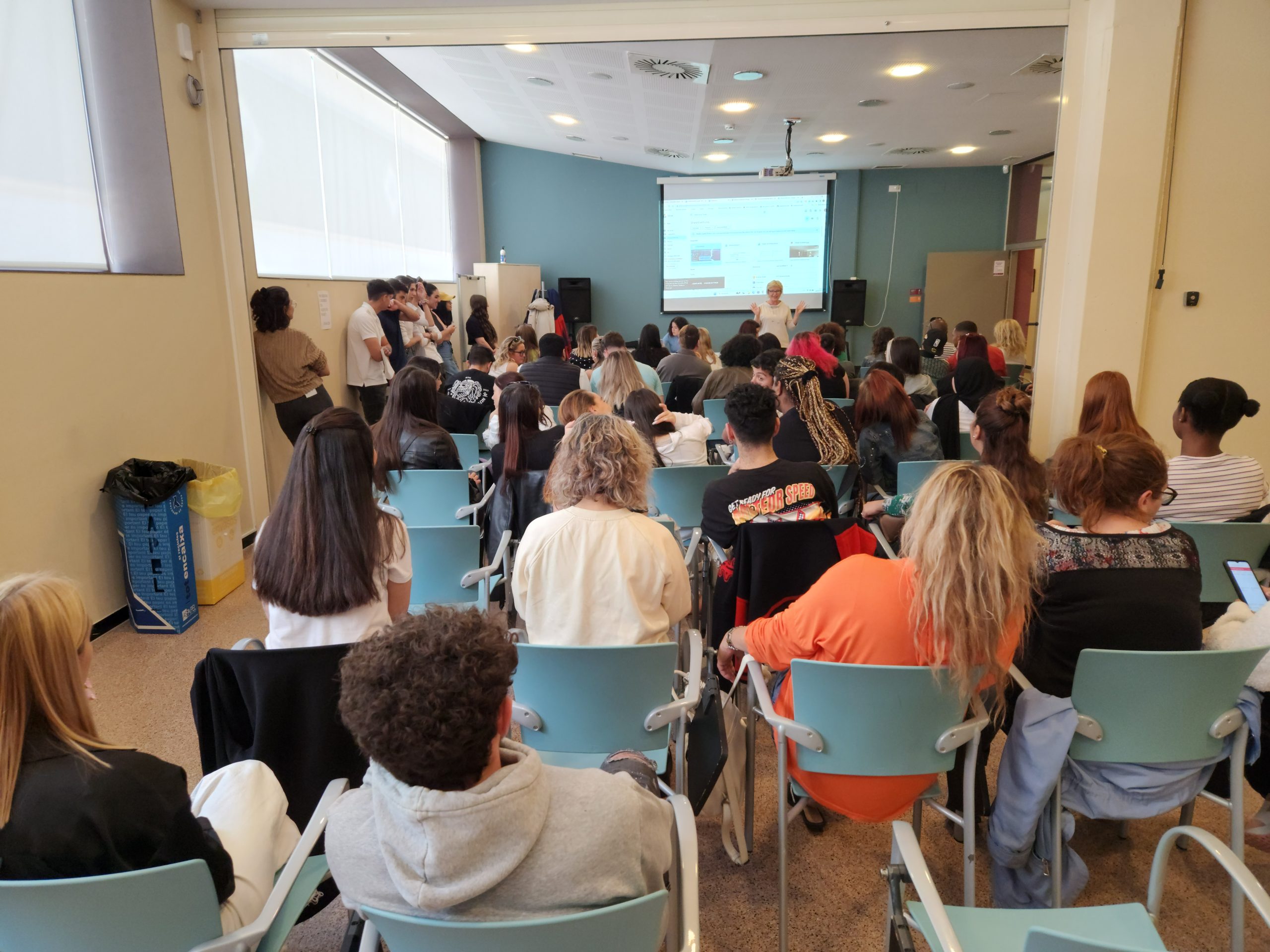 Edensol promou una jornada a Reus sobre integració laboral dels joves i emprenedoria